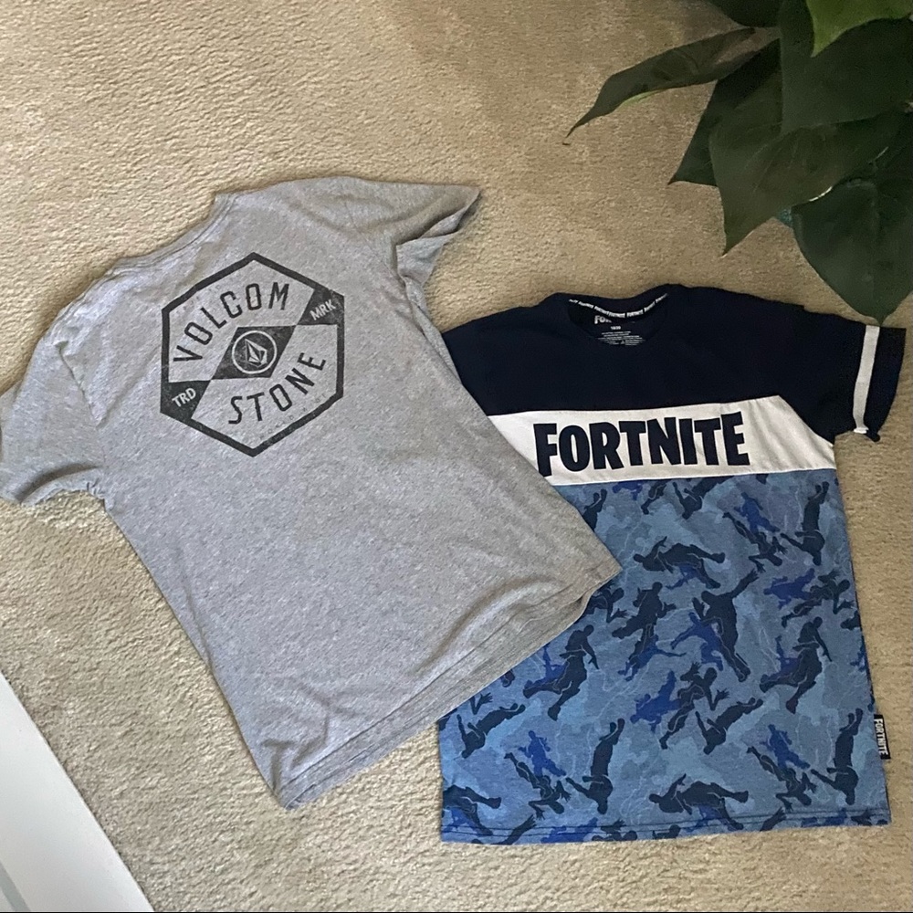 Volcom / Fortnite boys shirts XL
